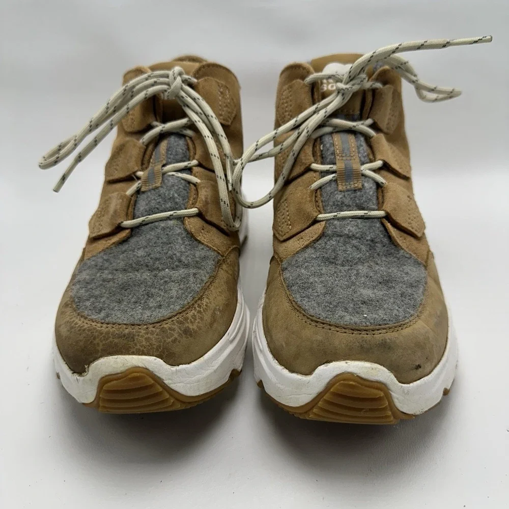 Sorel Kinetic Breakthru Caribou Brown Suede‎ Boots Women's Size 7.5